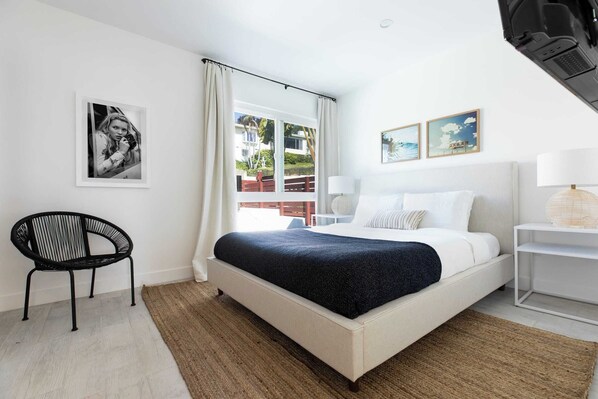 Apartment (2 Bedrooms) | Interior - Avalon II by Avantstay Chic & Stylish San Diego Condo w/ Vibrant Interiors (San Diego)