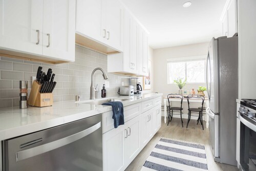 Seashore IV by Avantstay Comfortable La Jolla Flat 5mins From the Beach!