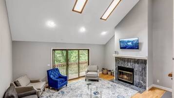 Televisio, videopelejä