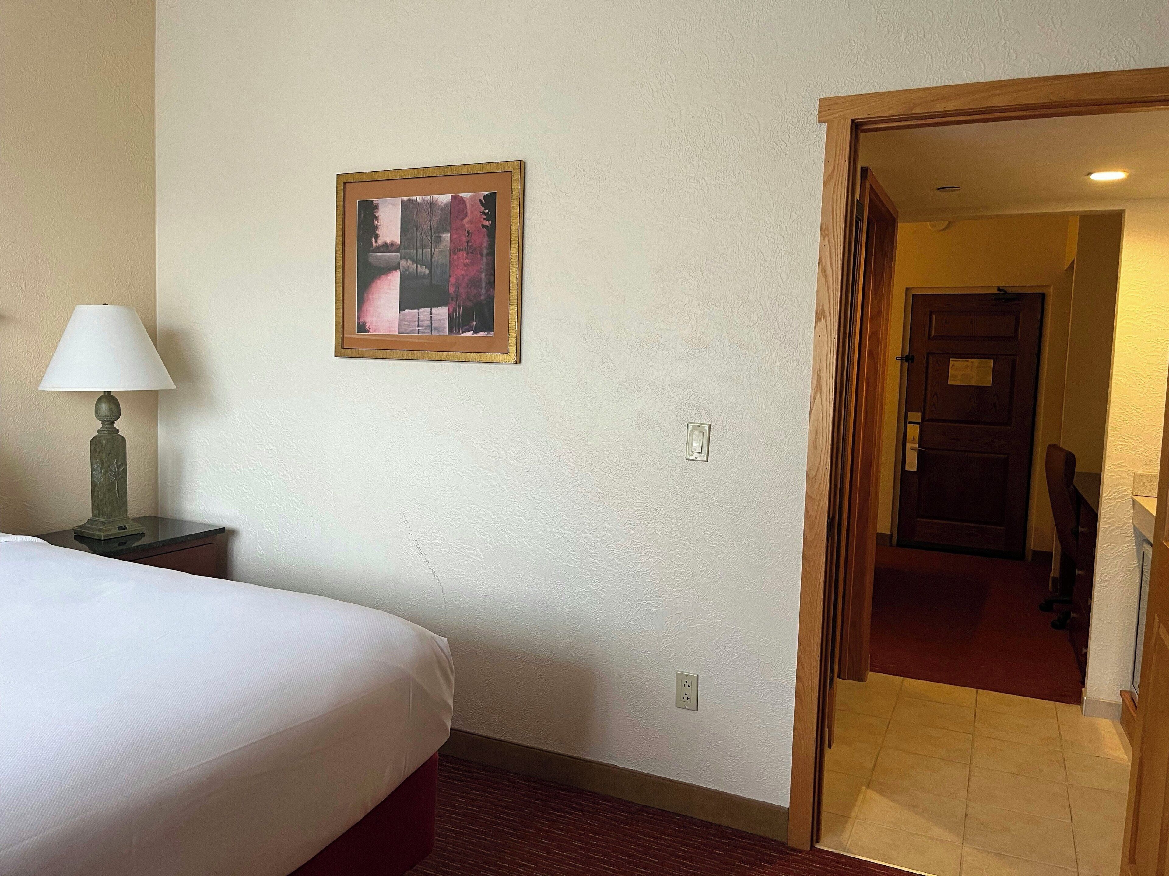 Familierom, 2 queensize-senger | Strykejern/-brett og barnesenger (inkludert)