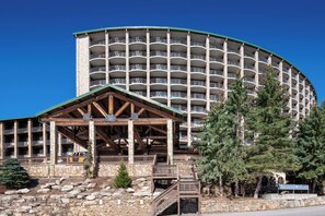 Exterior - Slopeside Hotel by Seven Springs Resort (Champion)