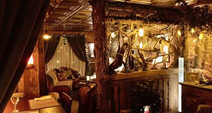 Townhome ( The Hobbit Hole) , Big Timber , Montana