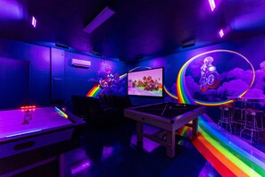 Spielezimmer