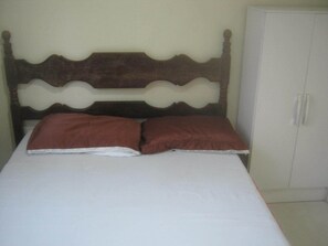 4 bedrooms, free WiFi