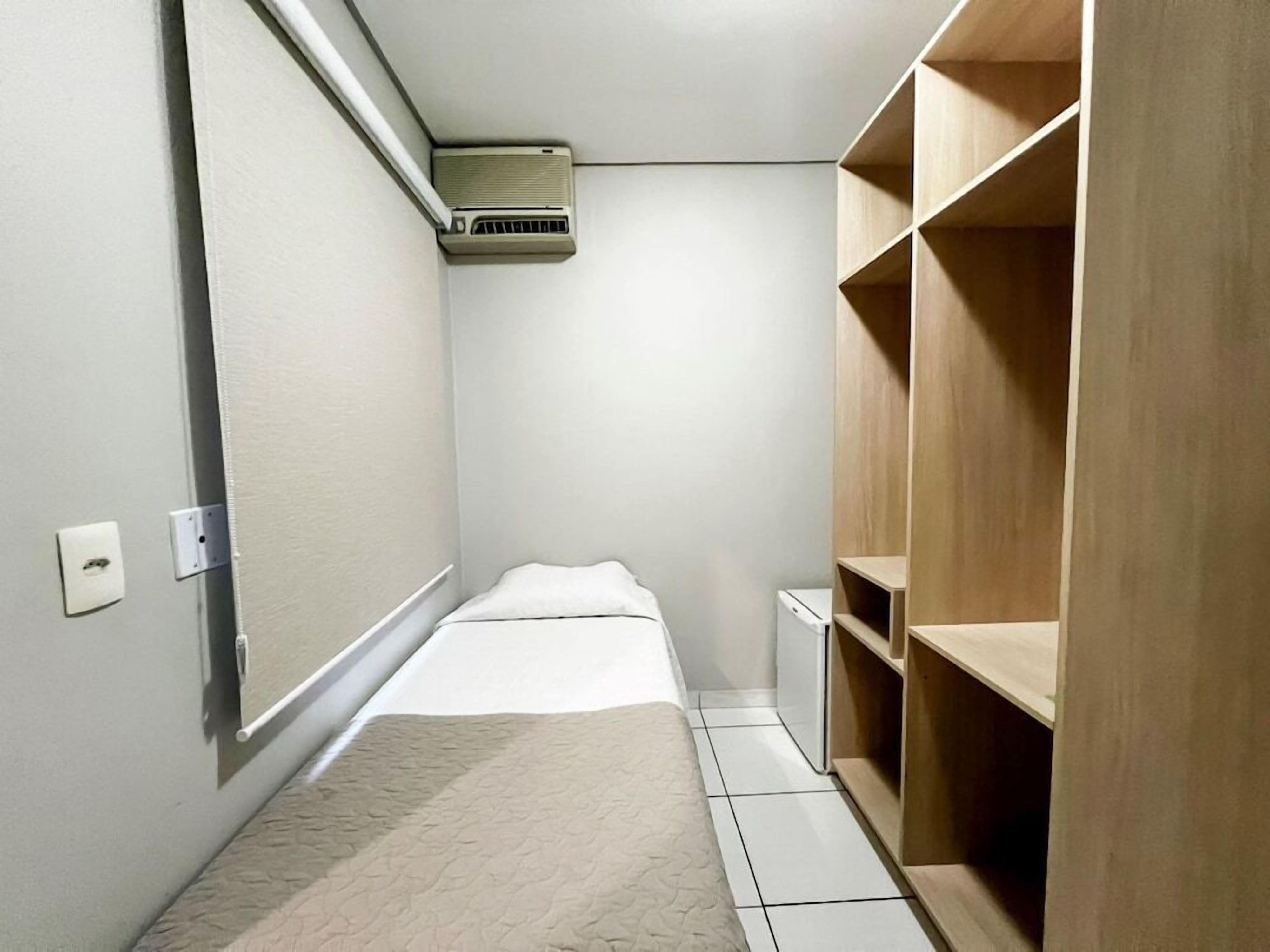 Minibar, in-room safe, desk, free WiFi
