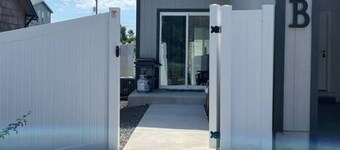 Central 3/2, garage, private yard, walk to arena, EV charger