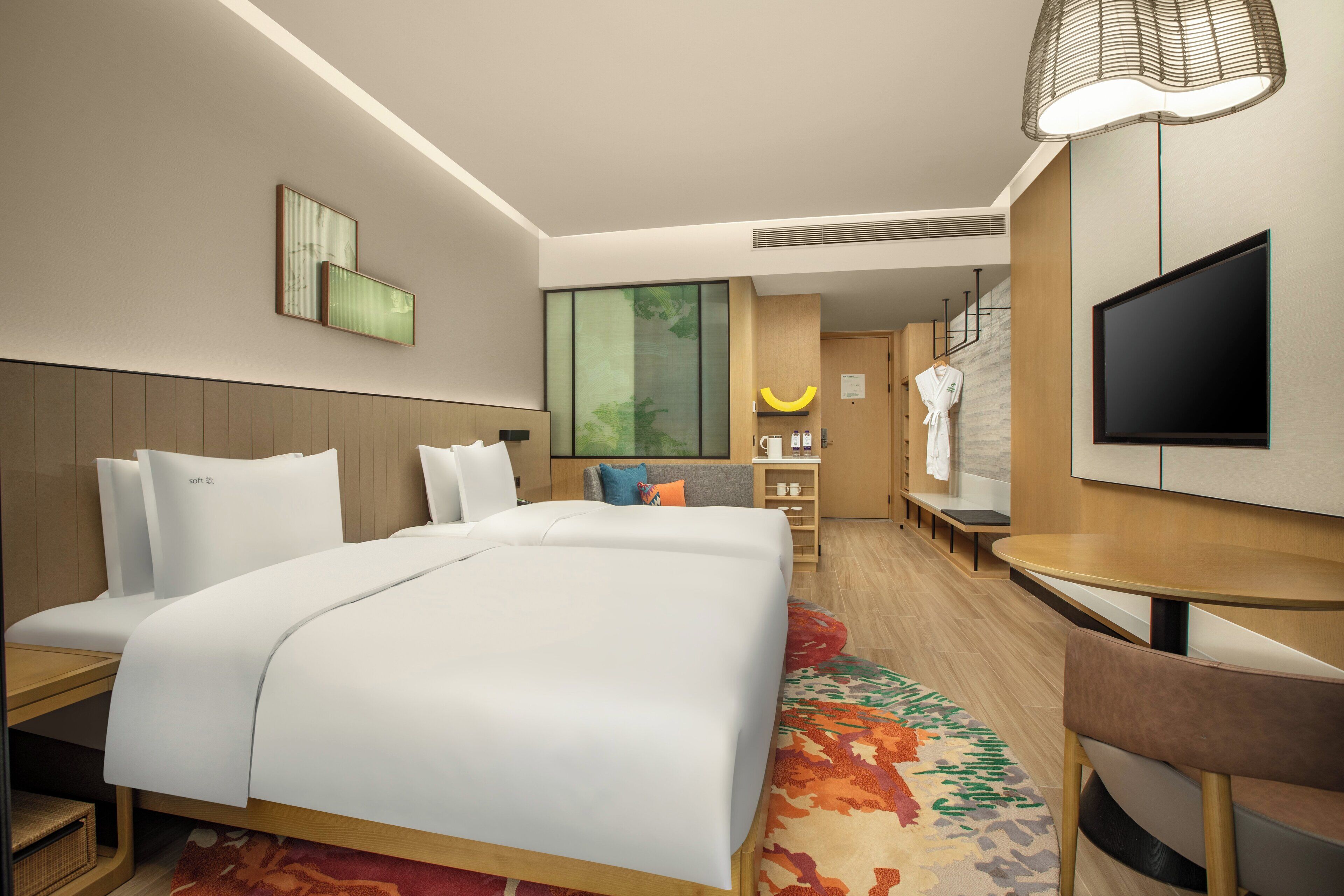 Standard Room, 2 Twin Beds | Premium bedding, down comforters, minibar, in-room safe