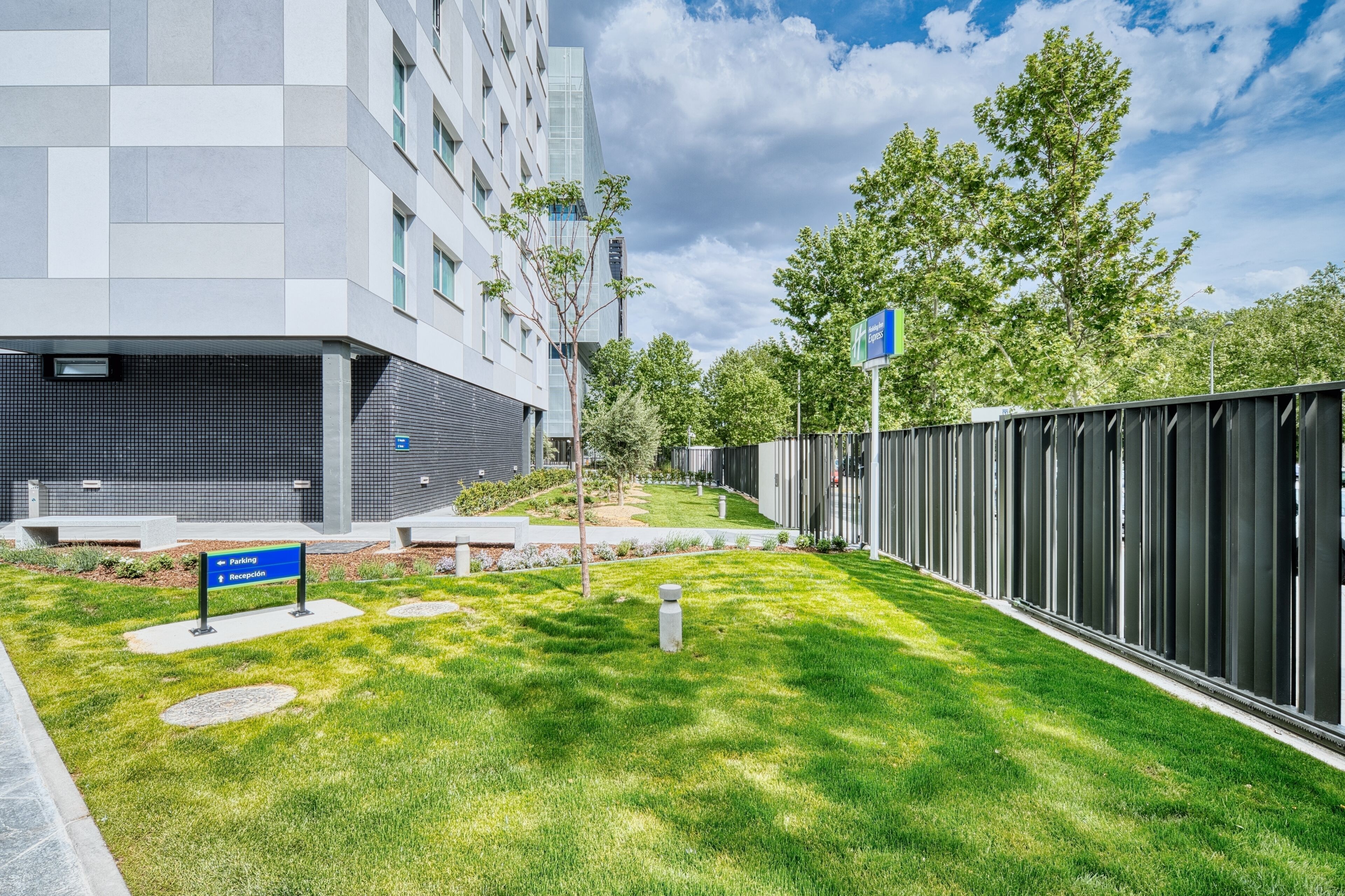 Foto - Holiday Inn Express - Madrid - Airport by IHG