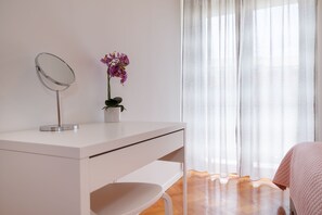 2 bedrooms, free WiFi