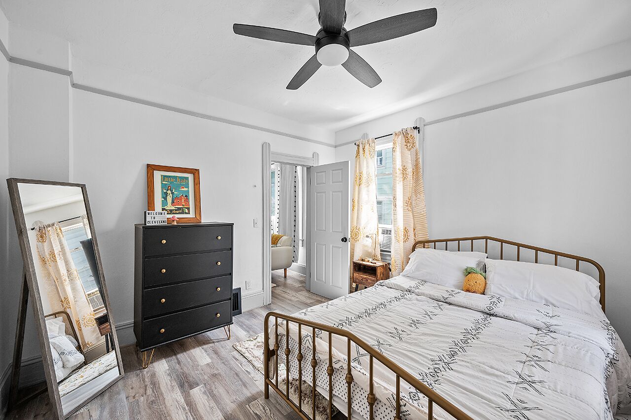 1 bedroom, iron/ironing board, free WiFi, bed sheets