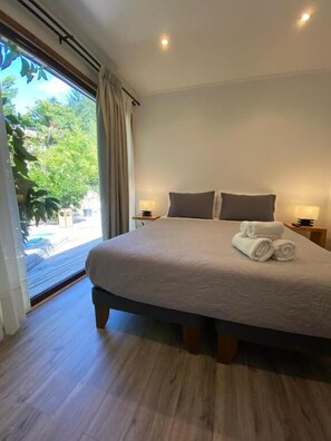 Basic Double Room | Bed sheets