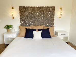 5 bedrooms, desk, iron/ironing board, free WiFi