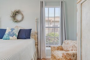 4 Schlafzimmer, Bügeleisen/Bügelbrett, WLAN, Bettwäsche