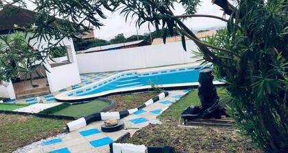 7-bed Lux House-A with a pool & Mini-Golf, a Walking distance from the Airport.