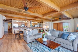 Smart TV - Updated OceanFront 3BD wPool AC Ocean View - Kahana Outrigger 3A2 (Lahaina)