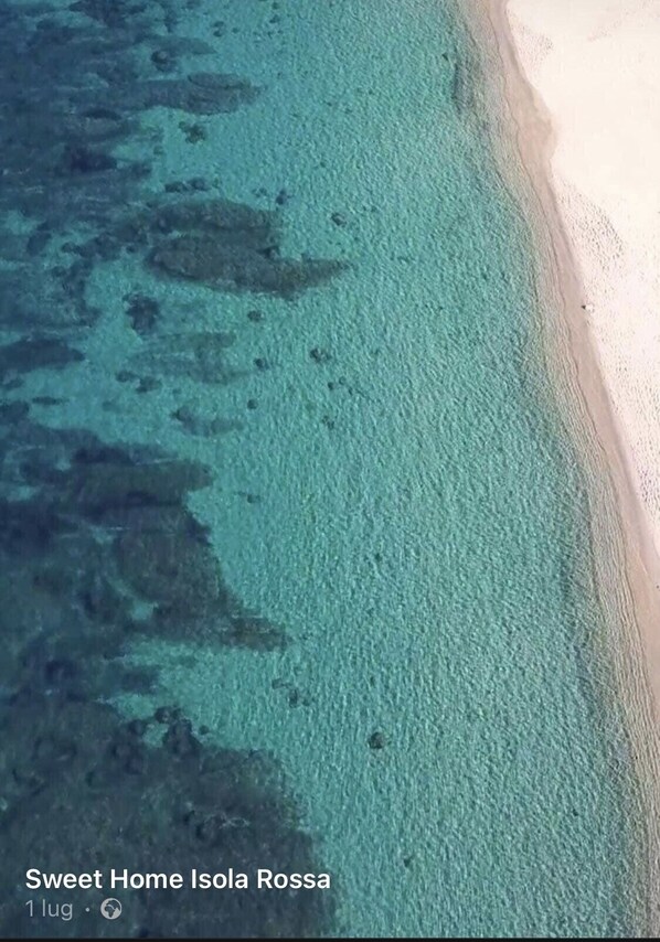 Beach nearby, sun-loungers, beach towels