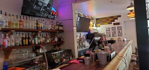 2 bars, bar sportif