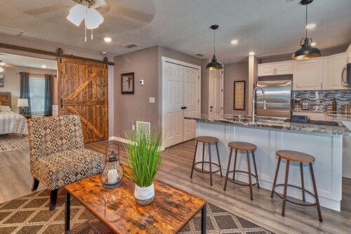 South Tampa Private Gem Attached to $Million Home