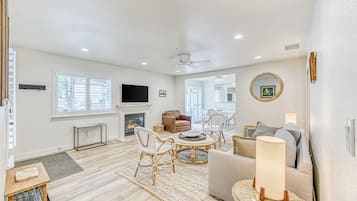 TV, fireplace, streaming services