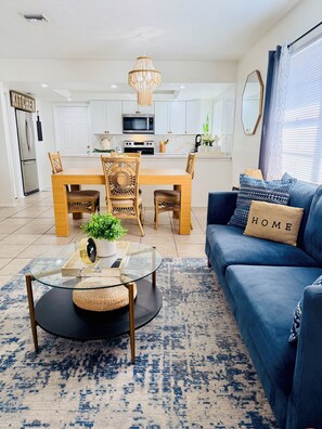 TV connectée, cheminée