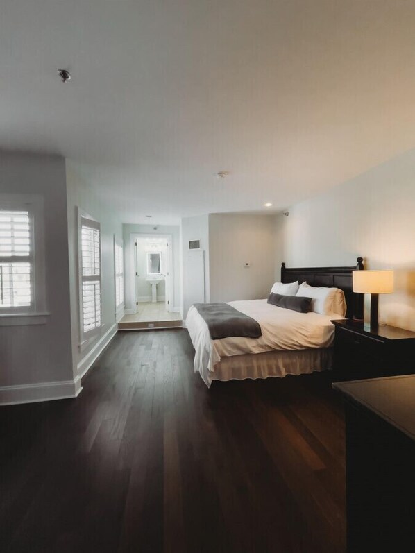 1 chambre, fer et planche à repasser, Wi-Fi