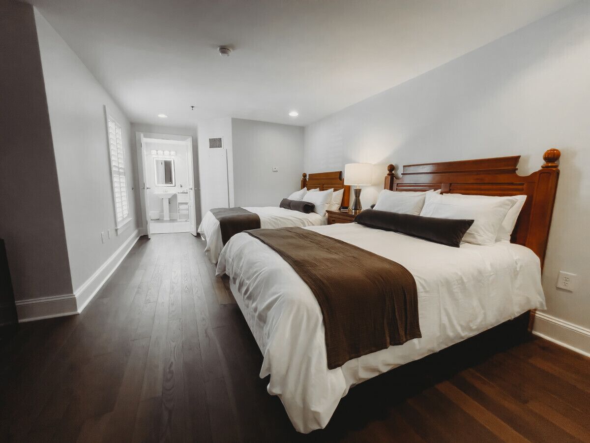 1 dormitorio y ropa de cama de alta calidad