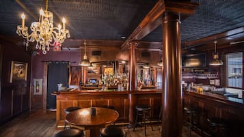 Bar (en el alojamiento)