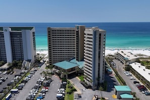 Exterior - Splash Into Sundestin- Gulf Front, Great Location! (Destin)