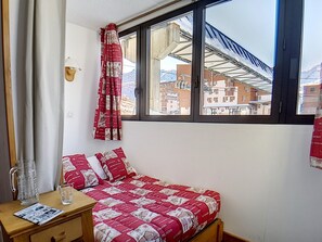 1 camera, Wi-Fi gratuito