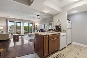 Condo, Multiple Beds, Patio, Golf View (Patterson Pointe) | Interior