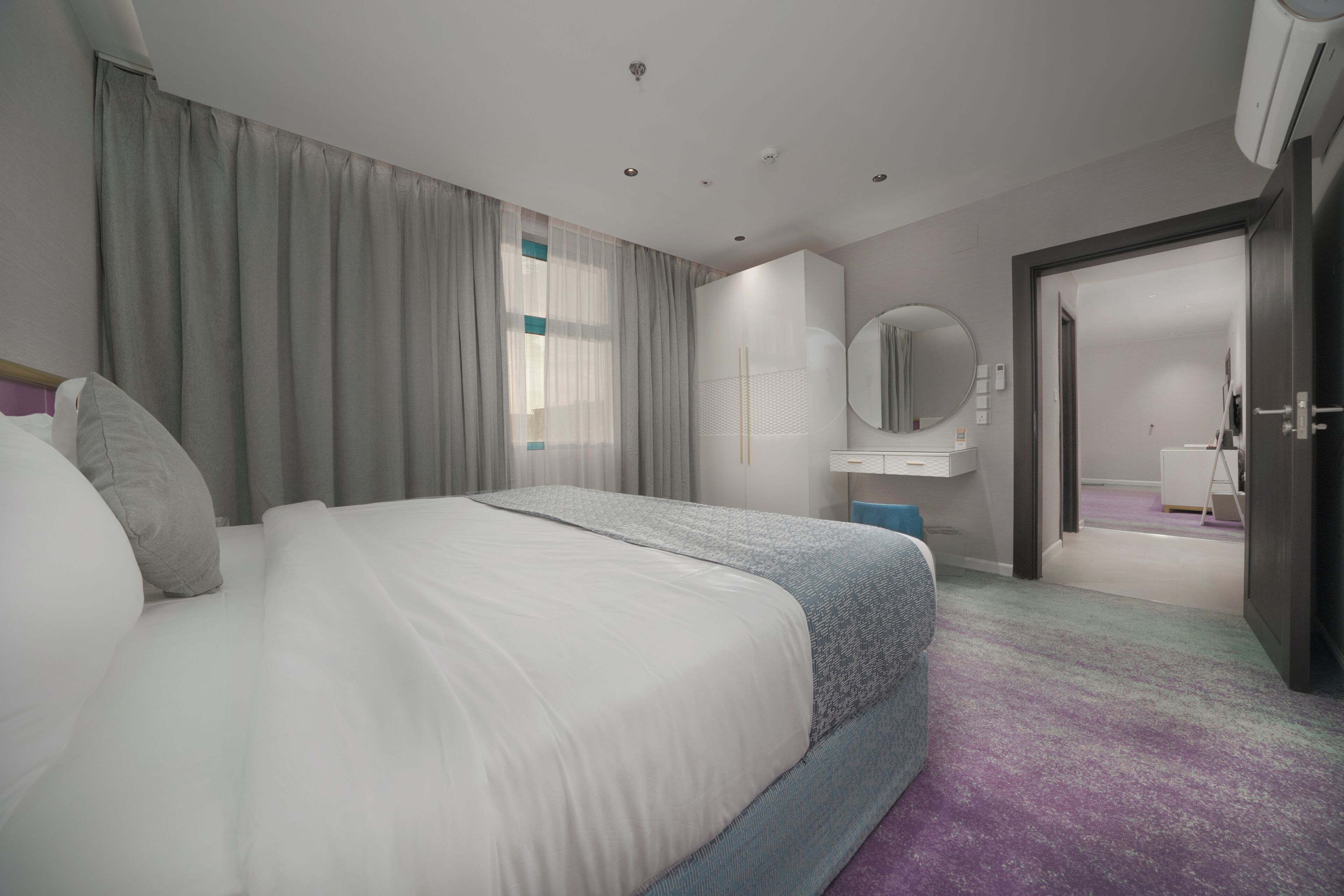 Junior Suite | Egyptian cotton sheets, premium bedding, down comforters