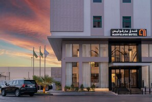Front of property - Marvelous Hotel (Tabuk)