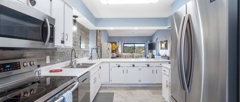 Condo, Multiple Beds, Pool Access, Golf View (Gathering Place at the Foothills ) | Private kitchen | Coffee/tea maker