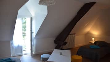 2 chambres, fer et planche Ă  repasser, draps fournis
