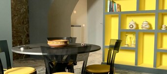 Modern studio apartment in the city center