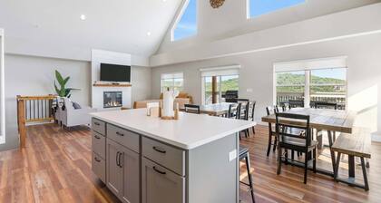 Ingallview at Branson Cove - Indoor Pool