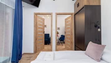 1 bedroom, iron/ironing board, WiFi, bed sheets