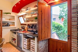 Ofen, Herdplatte, Geschirrspüler