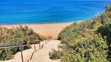 Vlak bij het strand