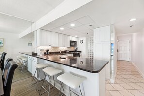 Microwave, dishwasher, coffee/tea maker, toaster - XPLORIE ACTIVITIES & LINENS INCLUDED*! Direct Oceanfront 2 bedroom (enclosed den converted to a 3rd bedroom with new double bed & pocket door) 2 bath condo. (Ocean City)