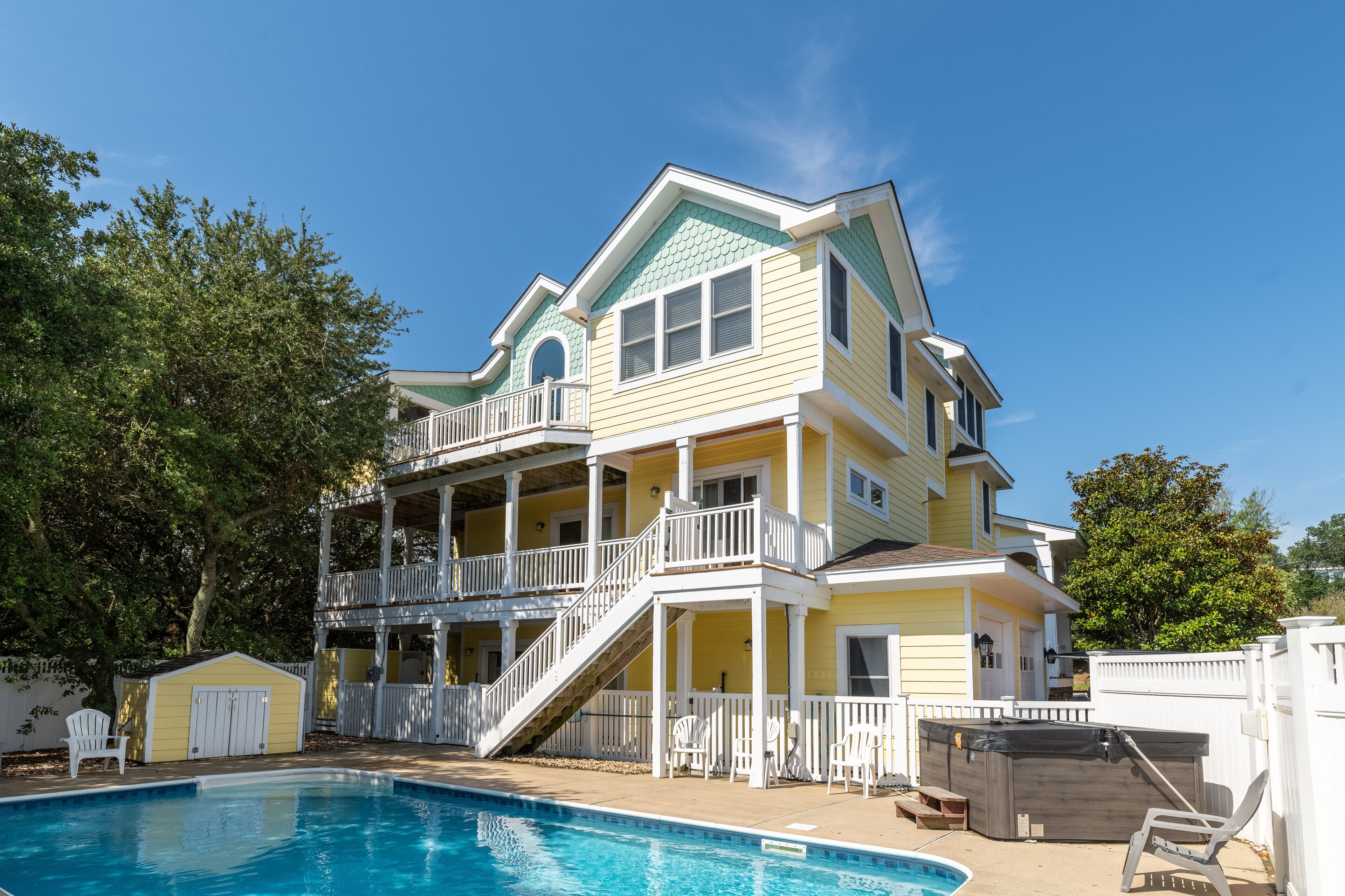 Starry Night: Sept. Wks Reduced, Dog-friendly, Elevator, Pool, Hot Tub