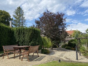 Property grounds - City apartment from the 17th century, cool location, easily accessible national parks (Poprad)