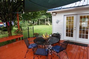 Outdoor dining - MARYLAND 5-STAR (Elkton)
