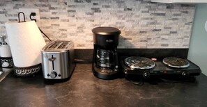 Kahvia ja/tai kahvinkeitin