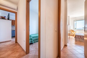 2 bedrooms, iron/ironing board, bed sheets - Holiday Home Casa Vacanze 21 Aprile - 1 with Sea View & Terraces (Calasetta)