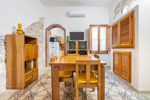 Holiday Home Casa Vacanze Regina Margherita 1