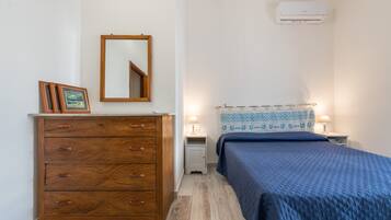 1 bedroom, iron/ironing board, bed sheets