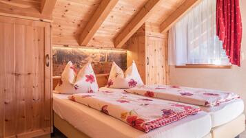 2 habitaciones, wifi gratis y ropa de cama