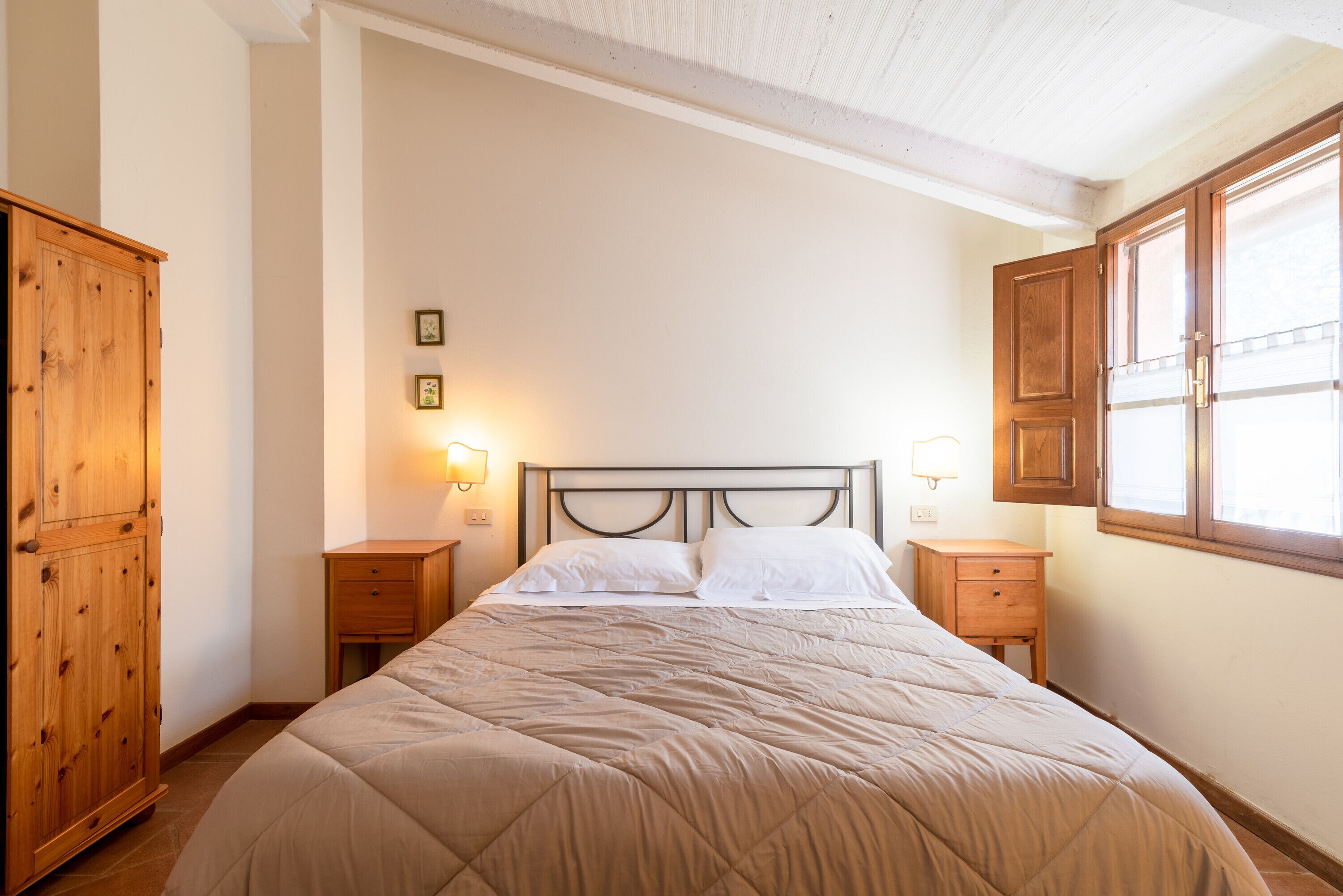 2 camere, ferro/asse da stiro, Wi-Fi gratuito, lenzuola