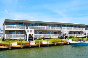 Condo, 2 habitaciones | Marina